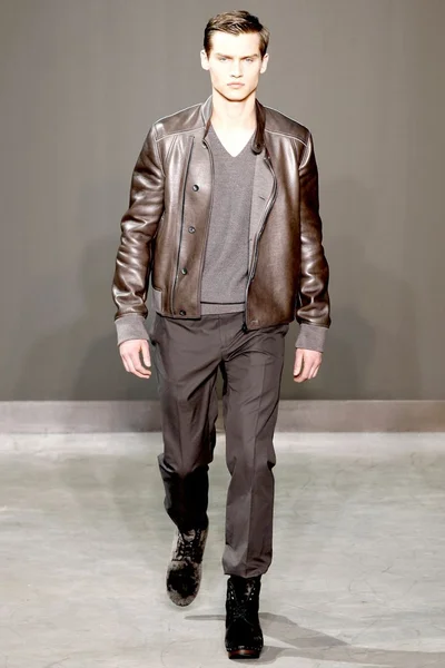 Look 31